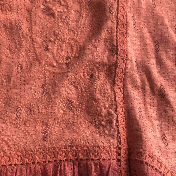 Lucky Brand Pink/Peach Flowy Embroidered Top, Size Large - Picture 7 of 12